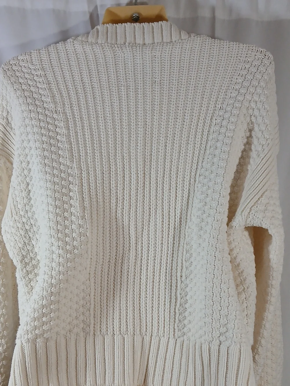 Abercrombie & Fitch Womens Small Crop Cardigan Sweater Cream Cable Knit Boxy